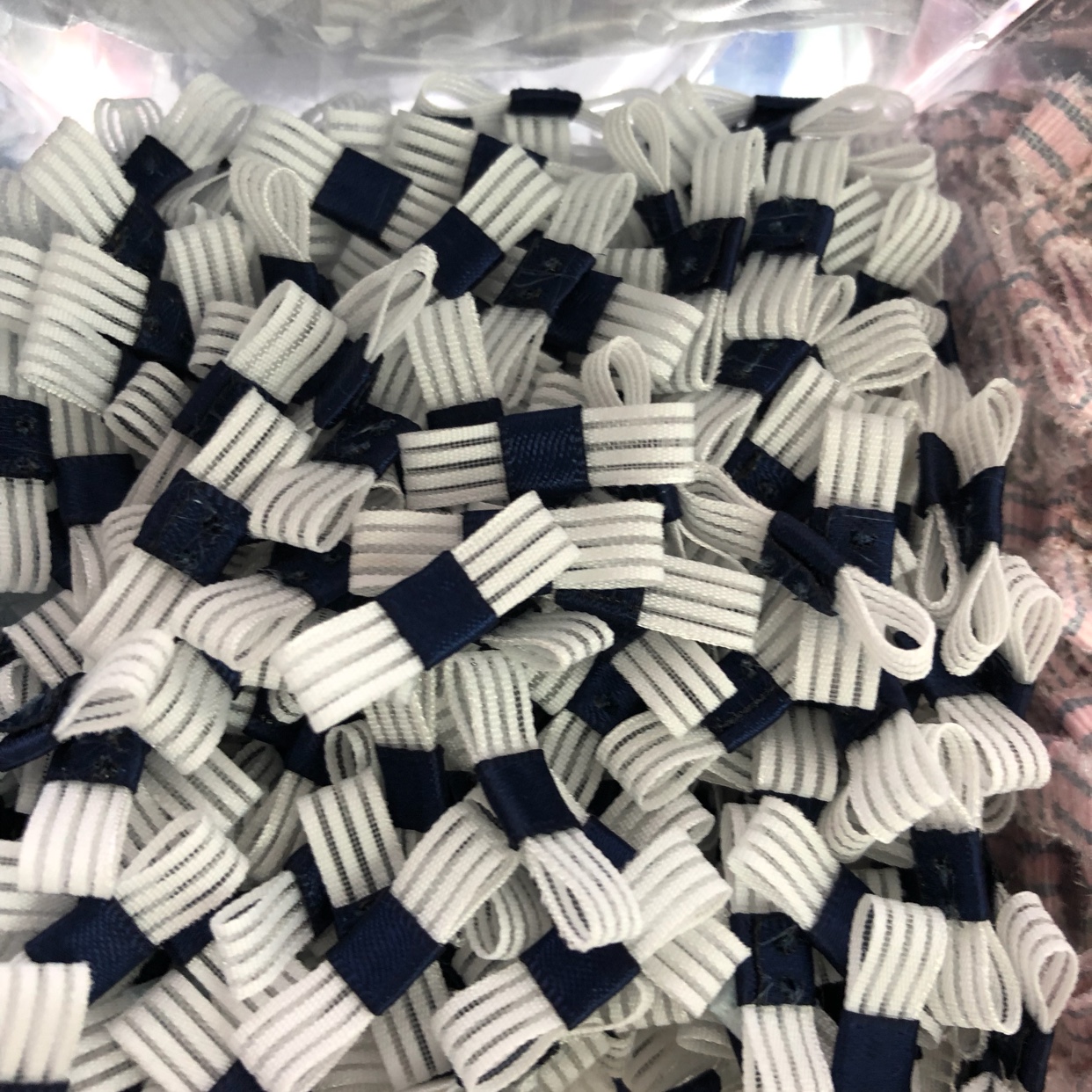 Xinshengmeipin Bow 18# details Picture