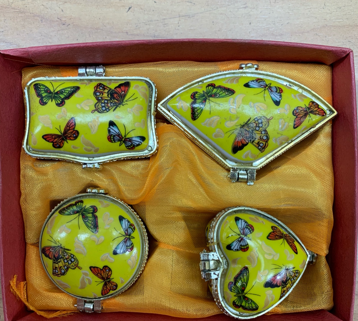 女生首饰收纳盒 翻盖首饰盒套四件工艺盒包装卡通-蝴蝶🦋