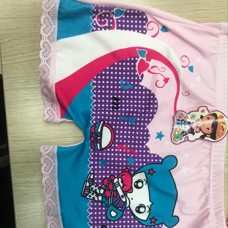 Girls' shorts 4 thumbnail