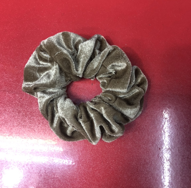 A small circle thumbnail