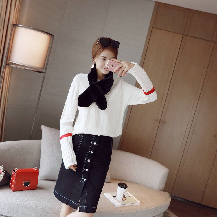 South Korea's Dongdaemun Hot Sale Of Foreign Women All Casual Modeling Imitation Rabbit Hair Hair Collar Warm Scarf Bib Item Picture