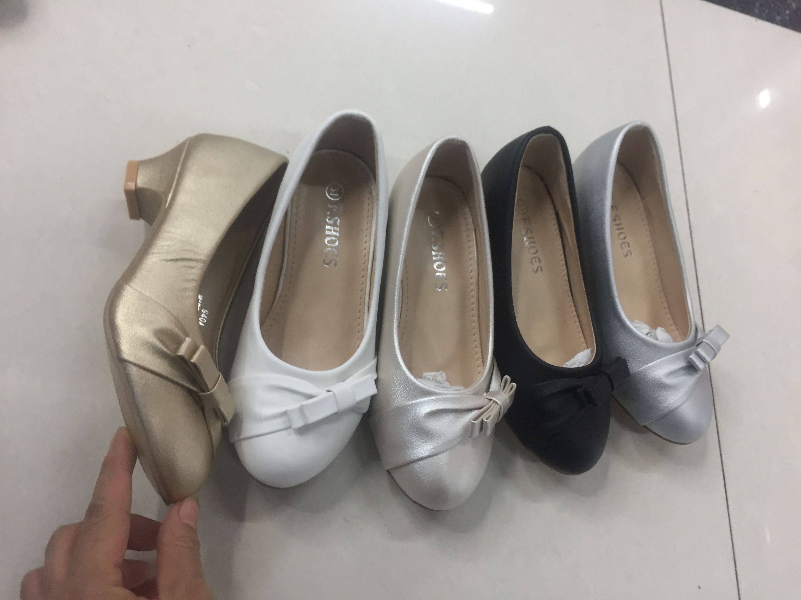 Summer breathable sandals single shoes 1000 moQ contact change price 44258-361