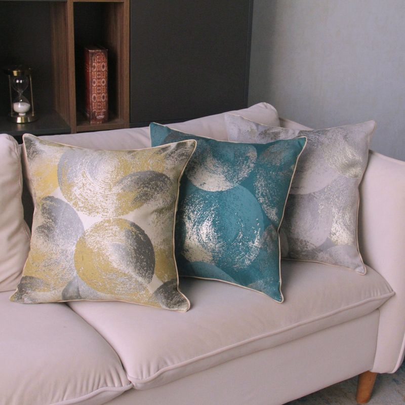 The light luxury throw pillow, sofa cushion, silk-like living room headboard pillow, high-end edge-wrapped luxury details Picture