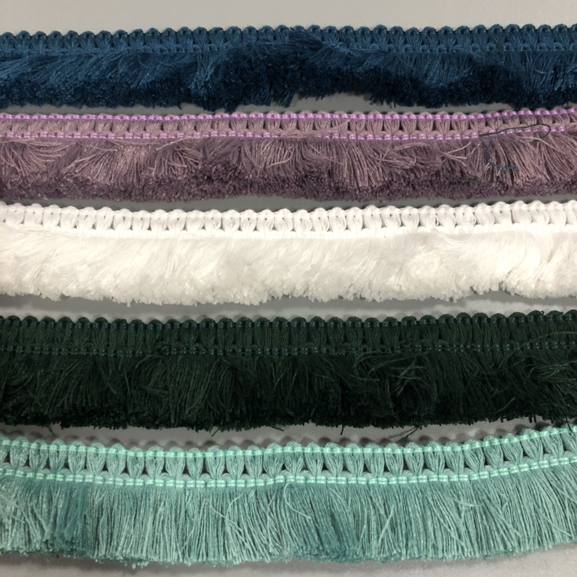 3.8CM涤棉花边抱枕靠垫流苏