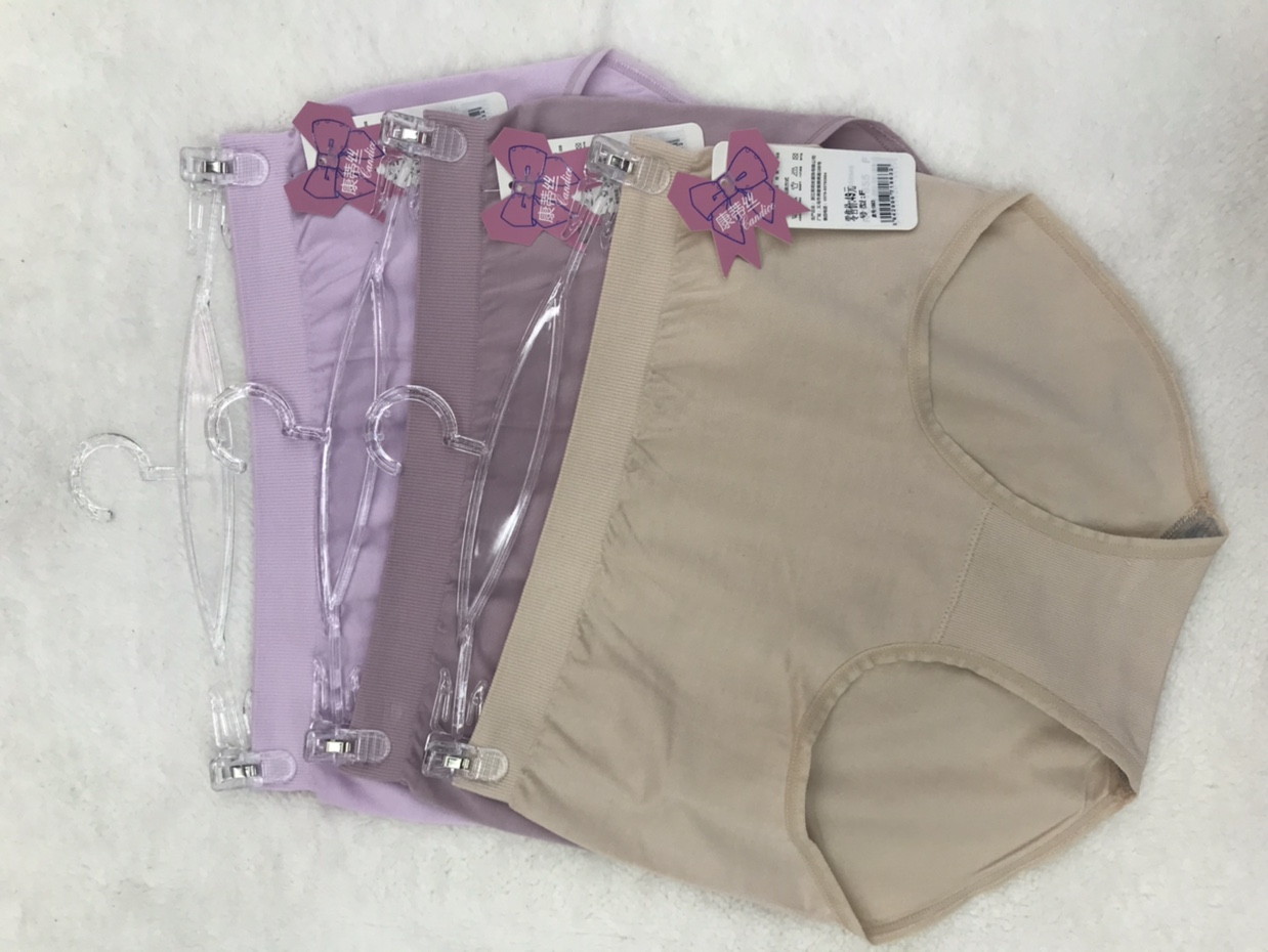 Seamless Granny Shorts Comfortable New Plus Size Shorts For Women details Picture