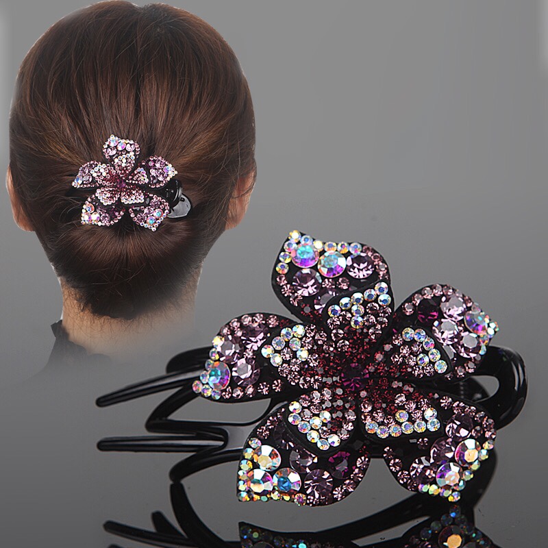 Back of the head of the hair clip with a water drill three teeth clip with a duck tip clip top clip with a large clip clip clip thumbnail
