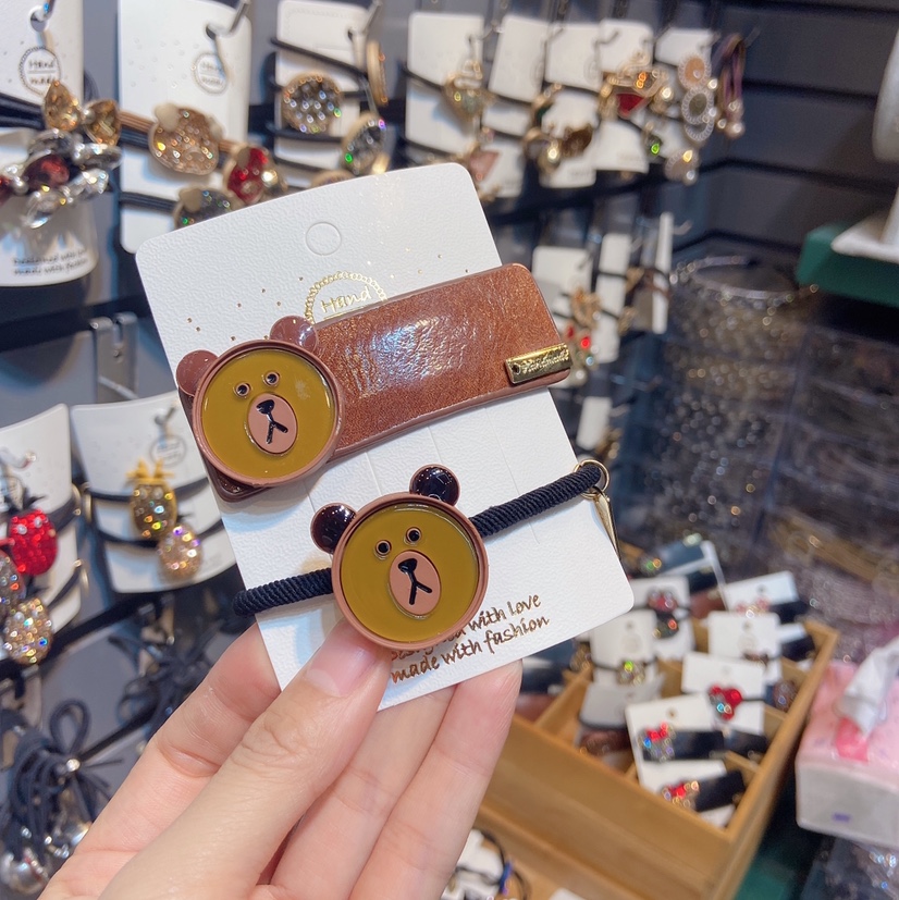 Brown Bear rubber band clip