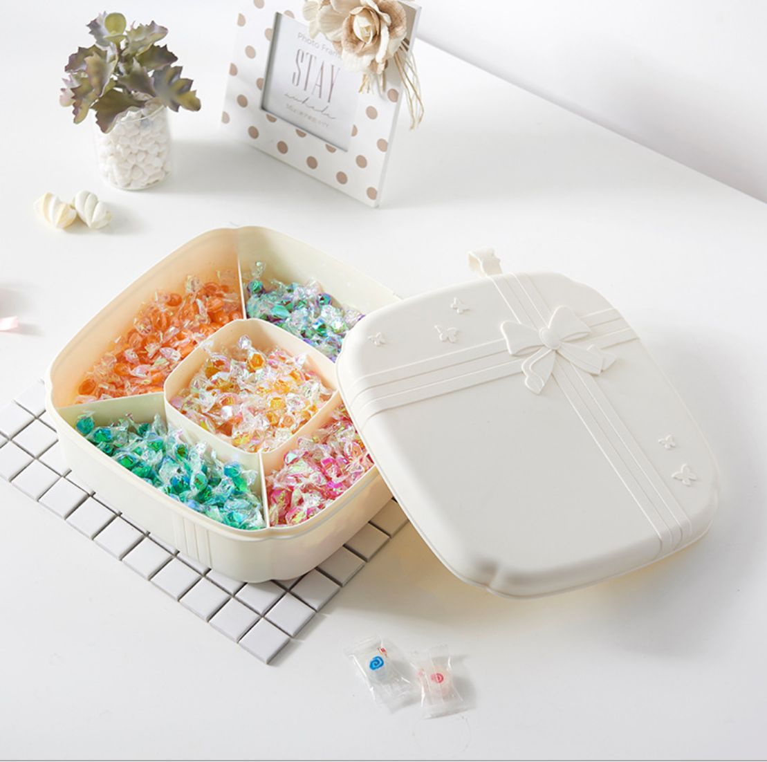 创意密封带果盘盖客厅分格塑料糖果盒欧式干果盘家用瓜果盘干果盒详情图7