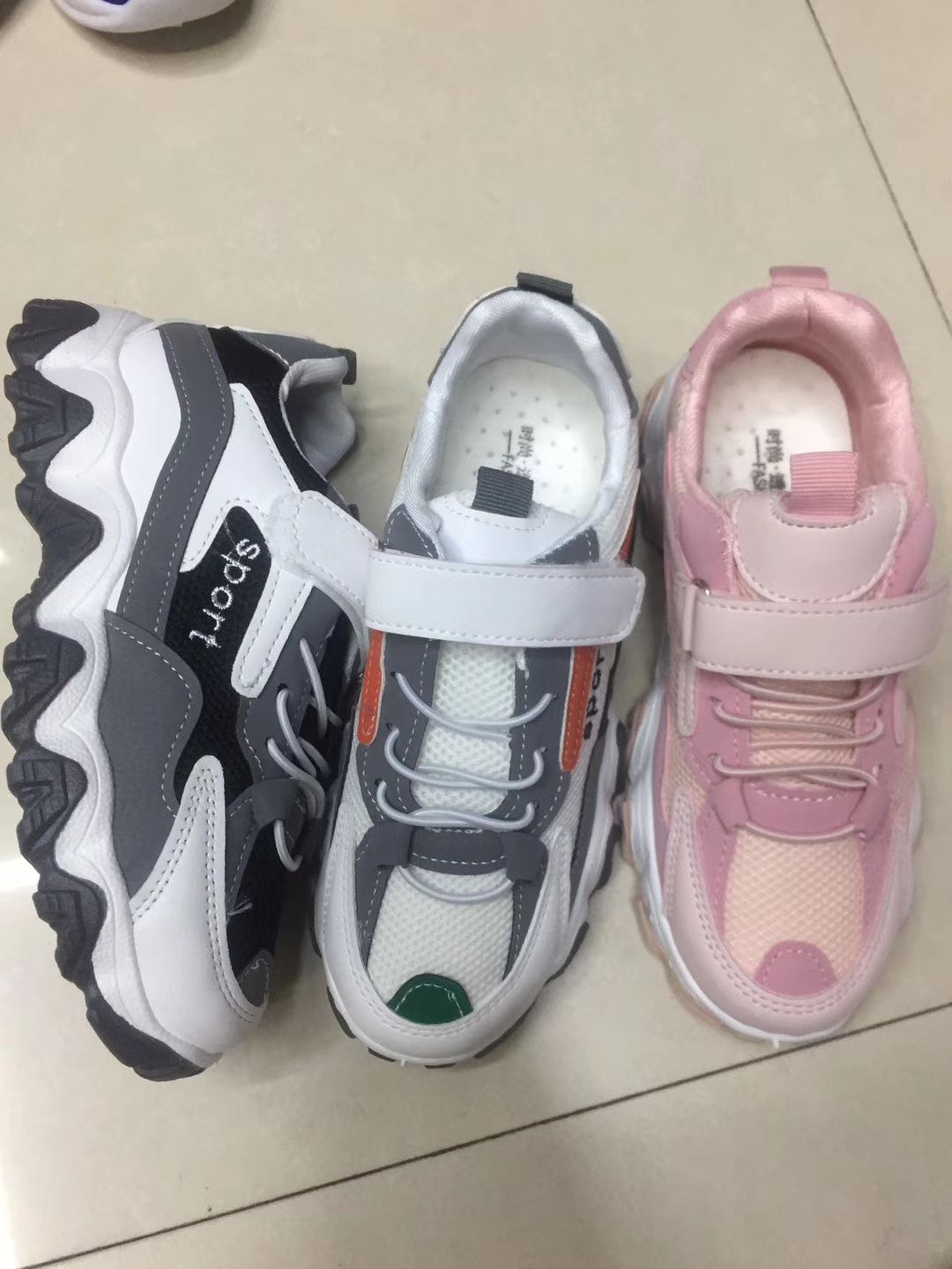 New explosive contact change price girls sandals 1000 MOQ 44258-306 thumbnail