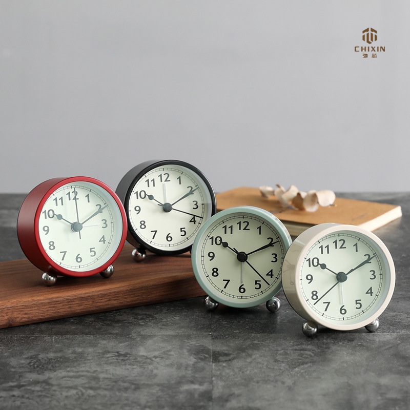 Nordic small fresh small clock