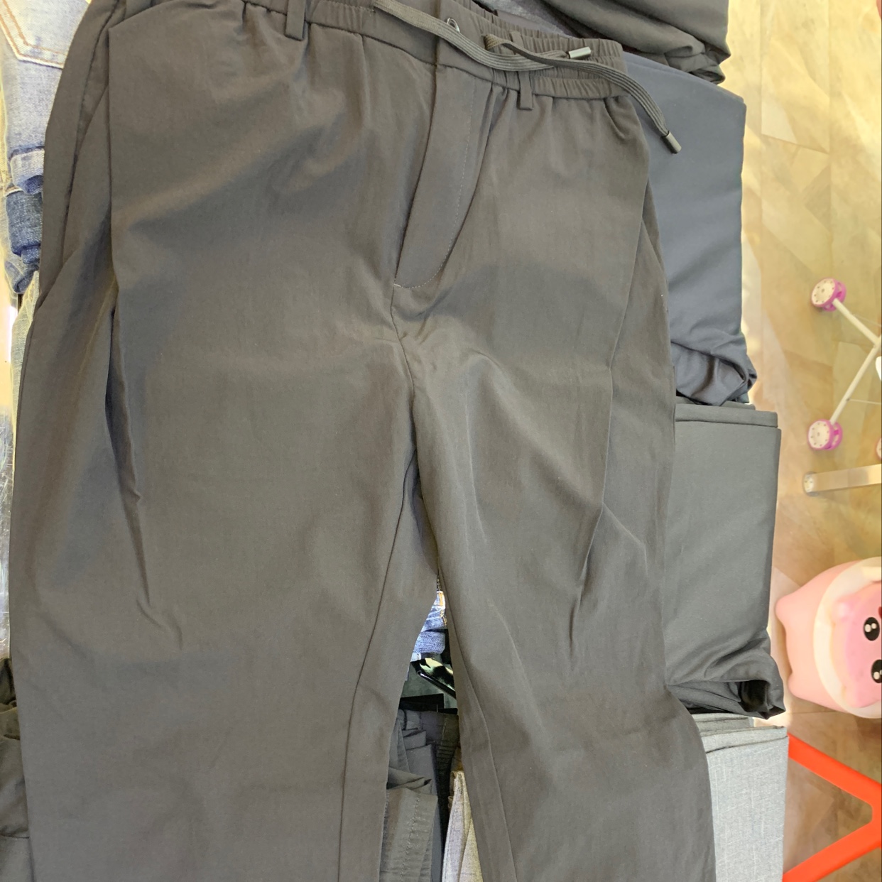Slim trousers for men in summer thumbnail