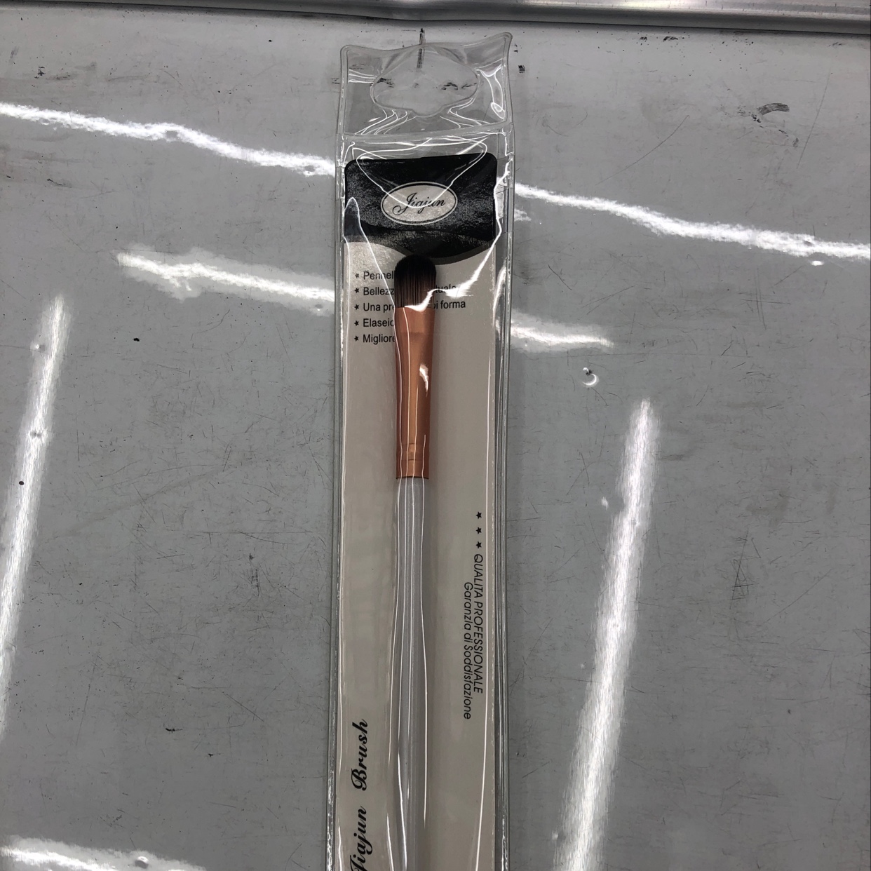 7.2 White stem eyeshadow brush