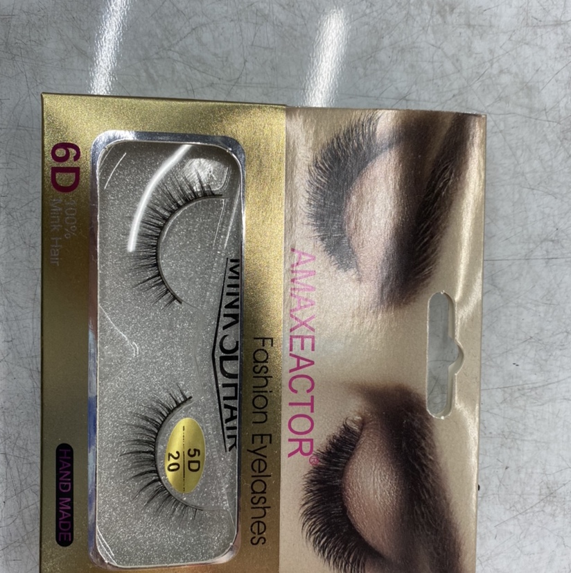 Eyelash 39 thumbnail