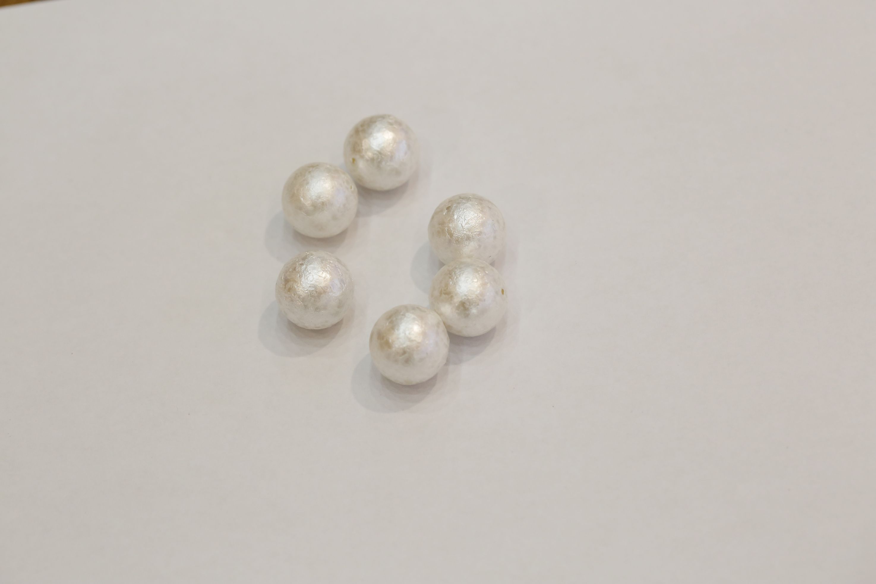 Snow bead single hole beads 14mm thumbnail