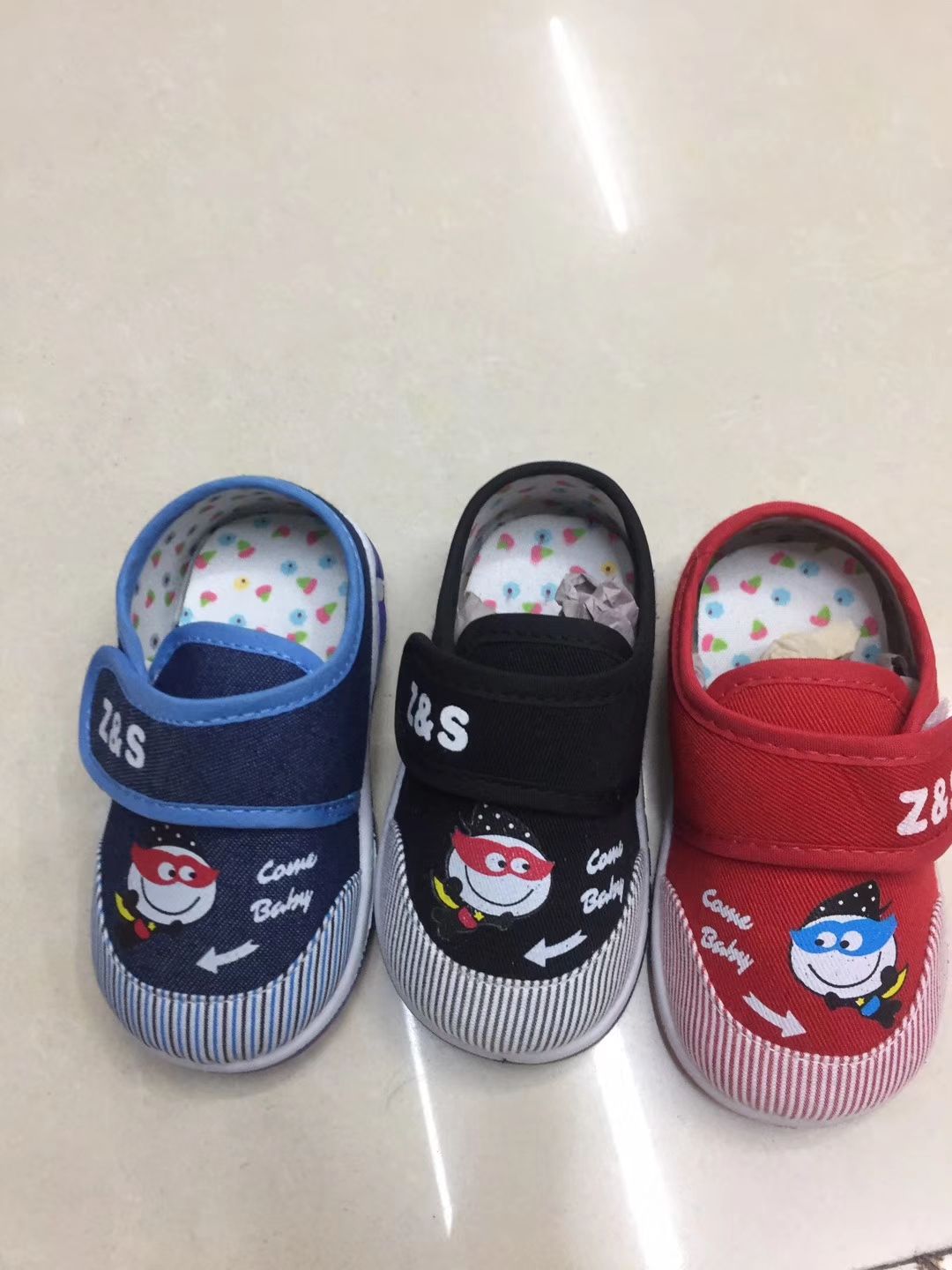 Children's shoes sandals contact price change 1000 MOQ 44258-524