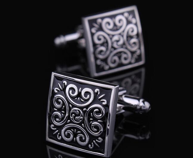Patterned cufflinks
