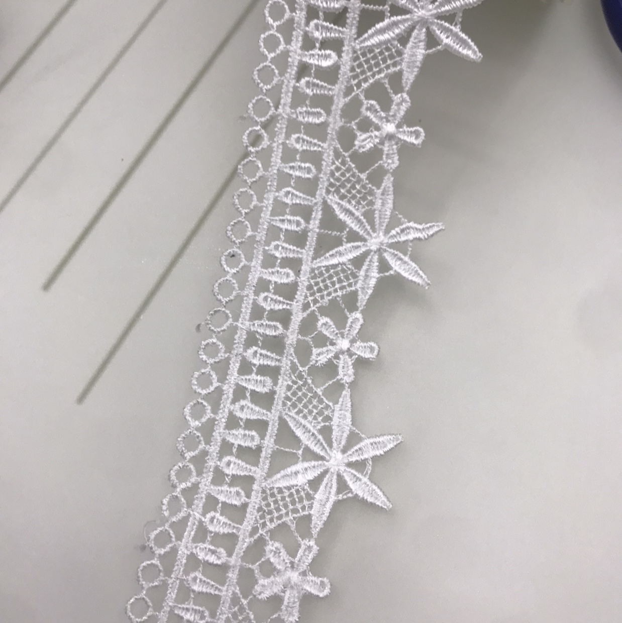 Lace 8