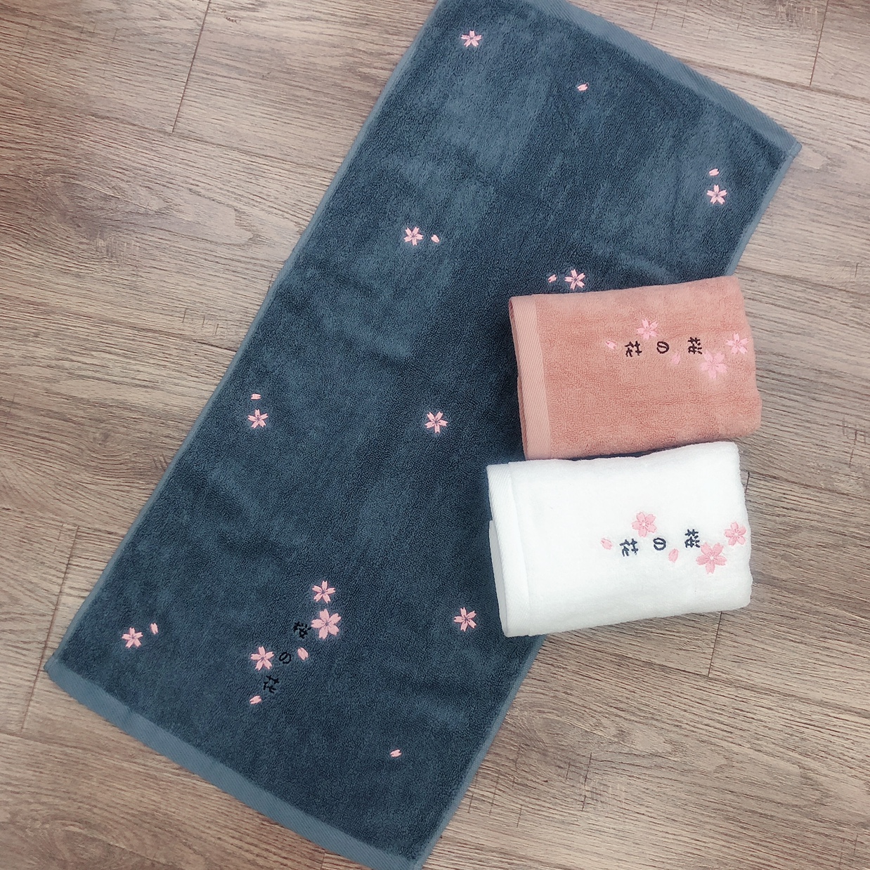 Sakura rain face towel thumbnail