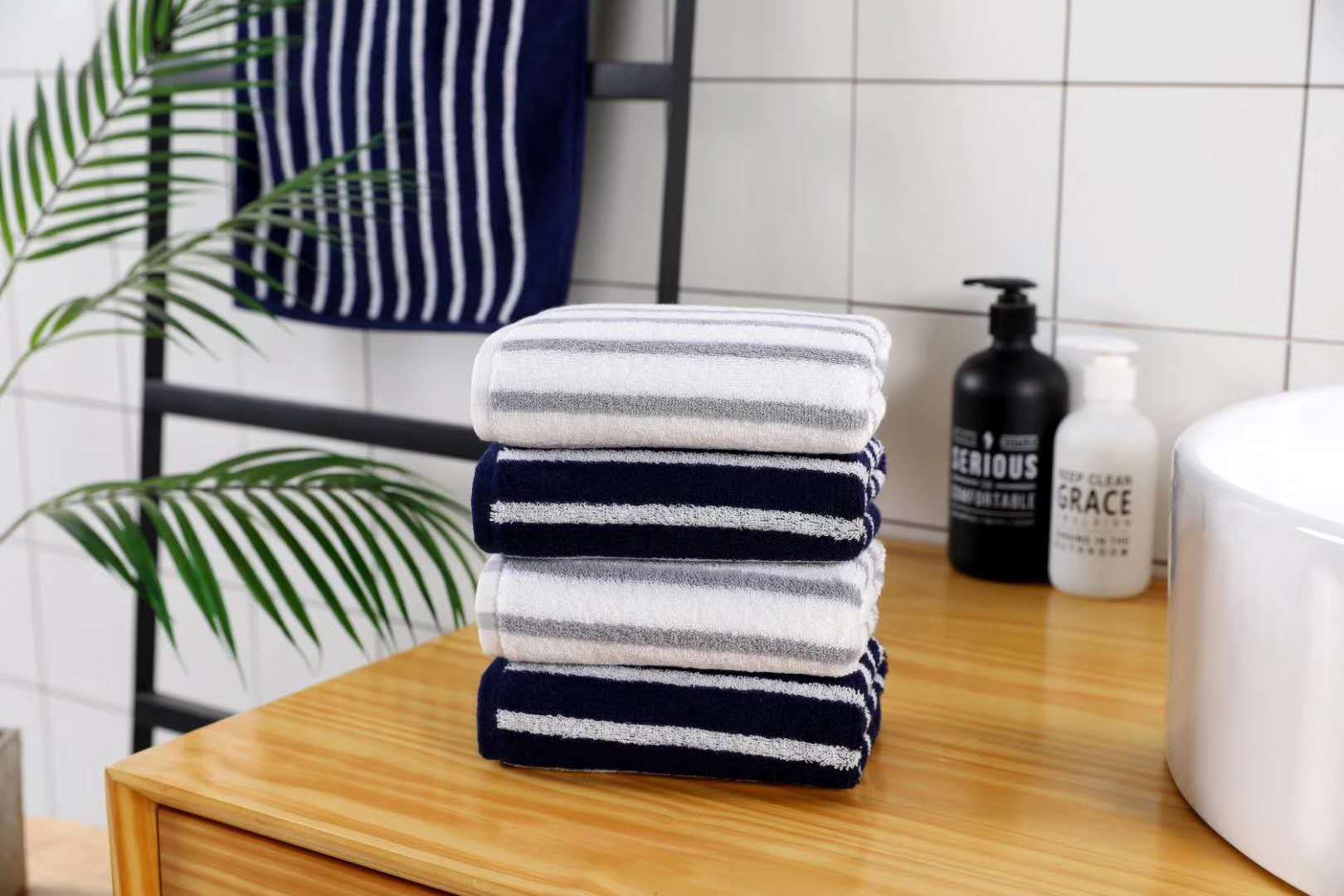 "Love Yourself, Love Your Family, Factory Direct Sale 8378 thousand degrees of pure cotton gift towels. Specification image