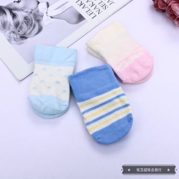 Striped printed toddler socks for children details Picture