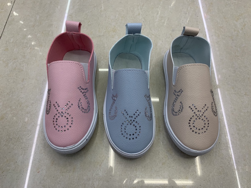 New Fashion Sneakers For 2023