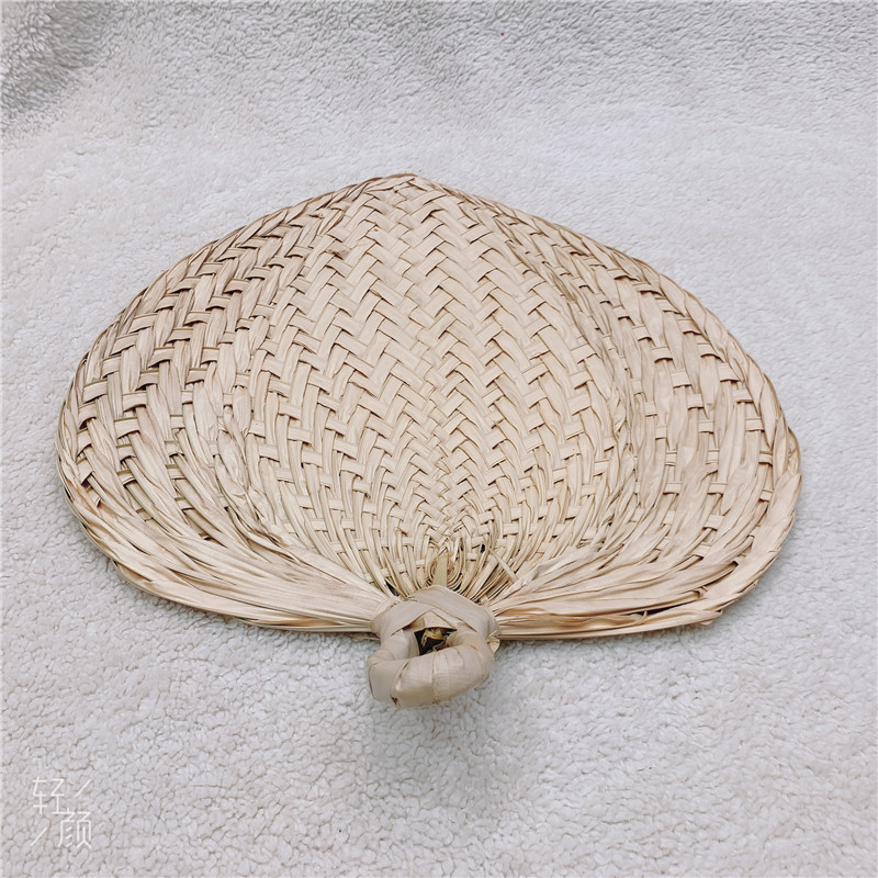 手摇扇 葵叶草扇子 手编 棕榈叶编织扇子