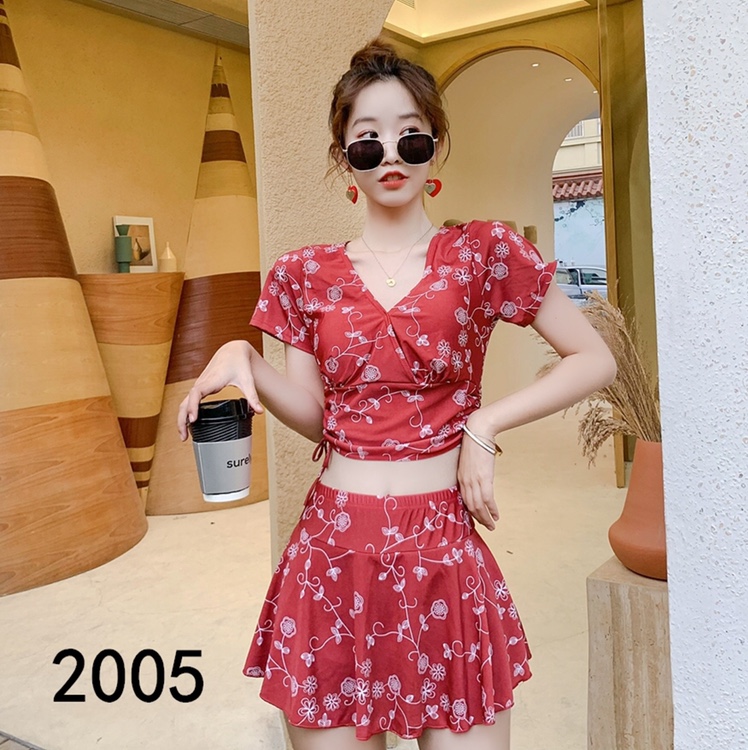 Swimwear women 2005 Polis Swimwear fashion split print small chest gathering V-neck slimming