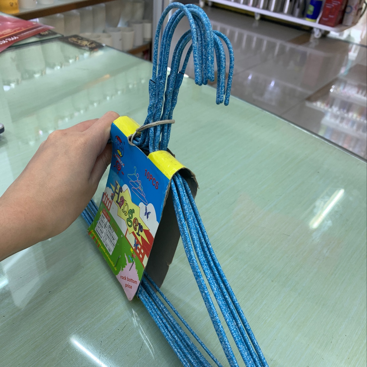 B0517侵塑衣架细节图