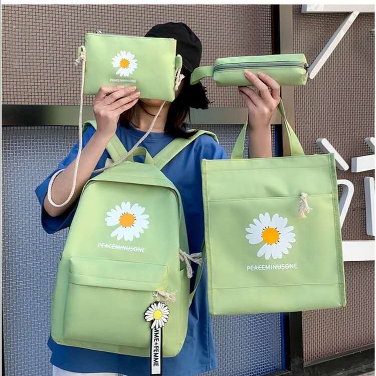 The popular "Little Daisy" four-piece student backpack details Picture