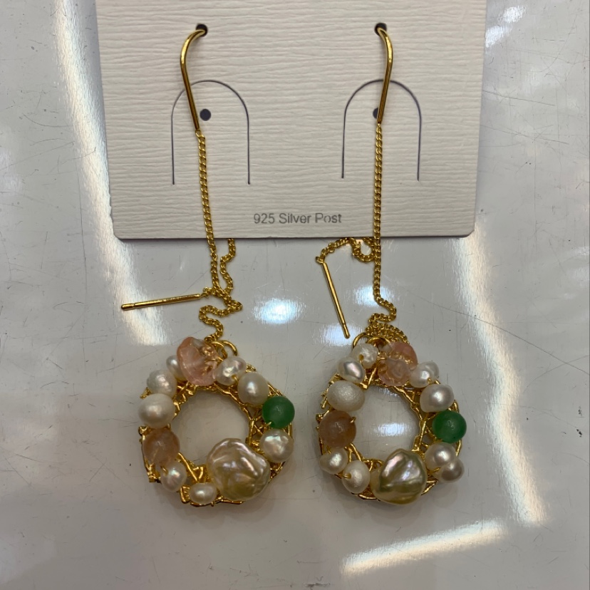 Ancient-style genuine pearl, Baroque chalcedony, agate and crushed stone earrings, ear strings