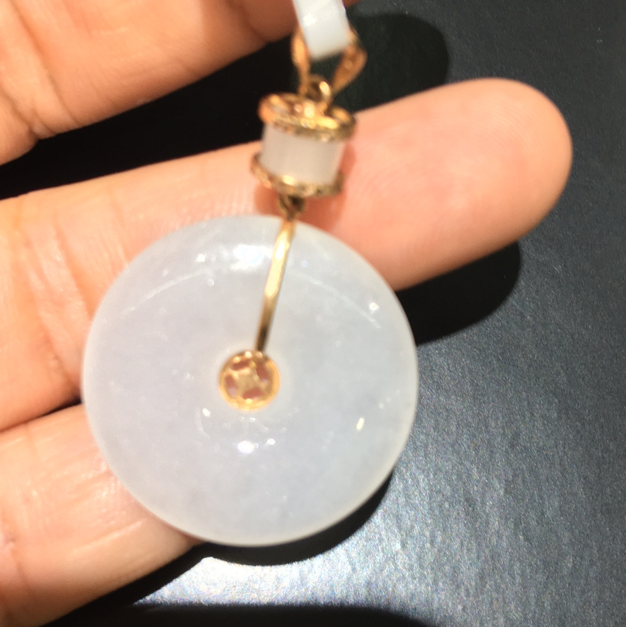 缅甸天然A货翡翠 冰种 白冰 镶金平安扣细节图