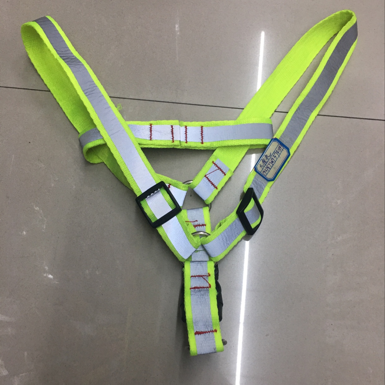 狗狗胸背带产品图