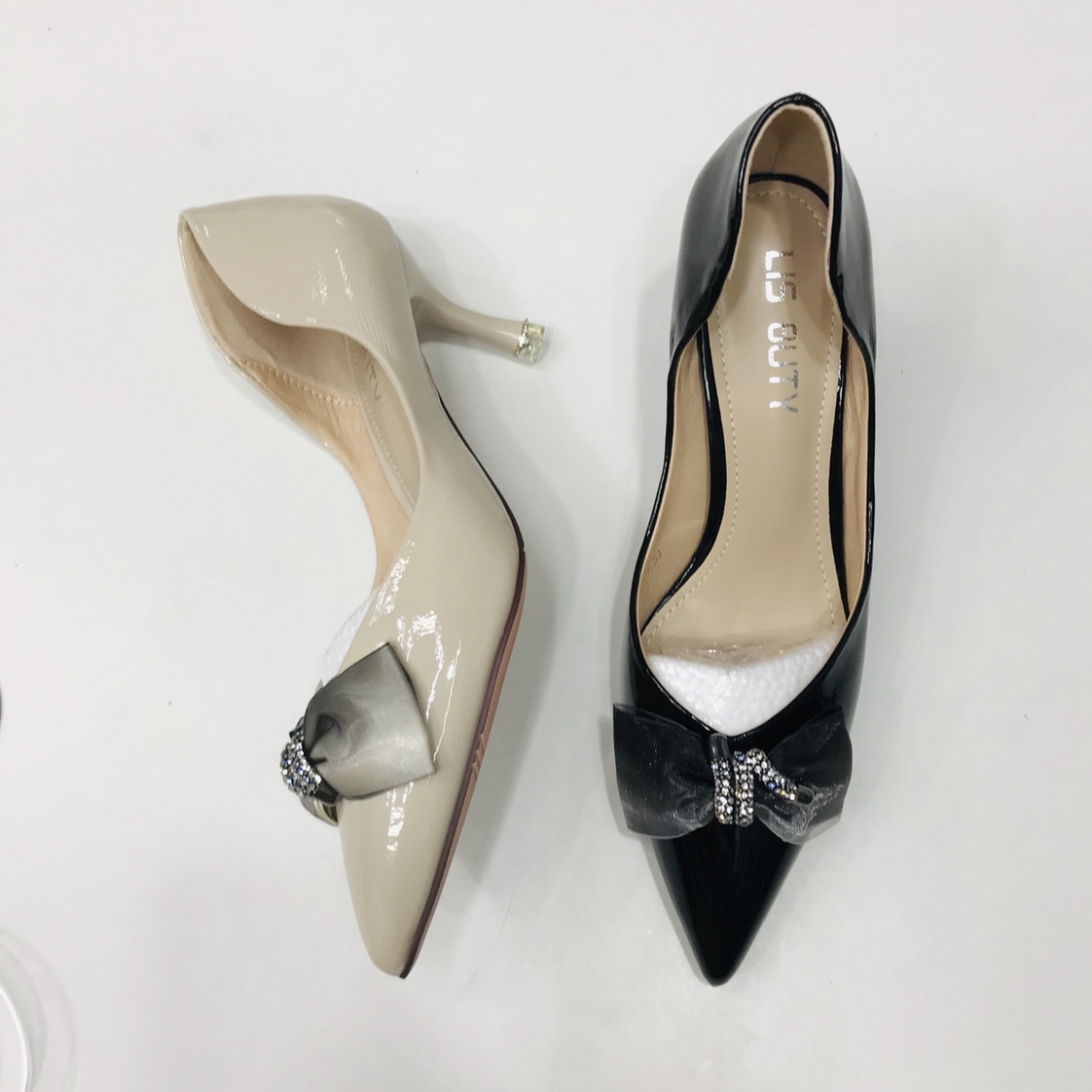 Victory Shoes French patent leather Bow Hollow high-heeled single shoes Specification image