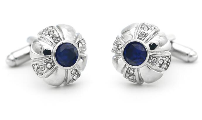 Spartan diamond cufflinks