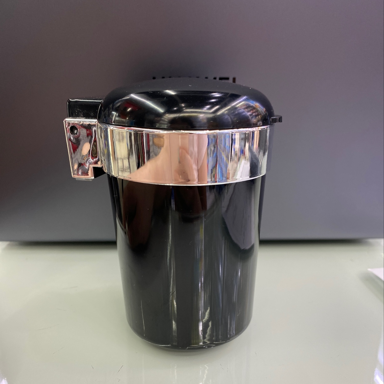 Car Ashtray With Light Specification drawing