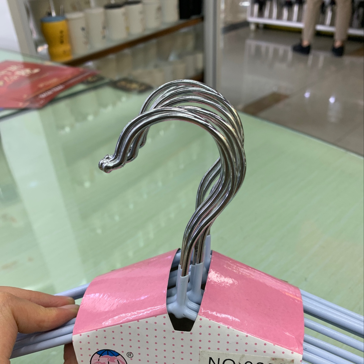 B0857塑胶衣架细节图