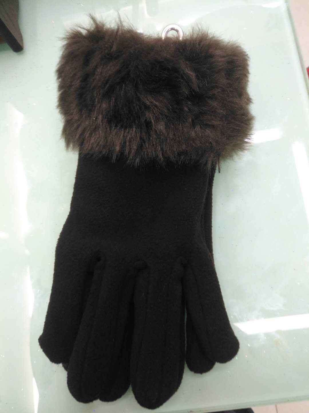 C Hat gloves multi-color 1060