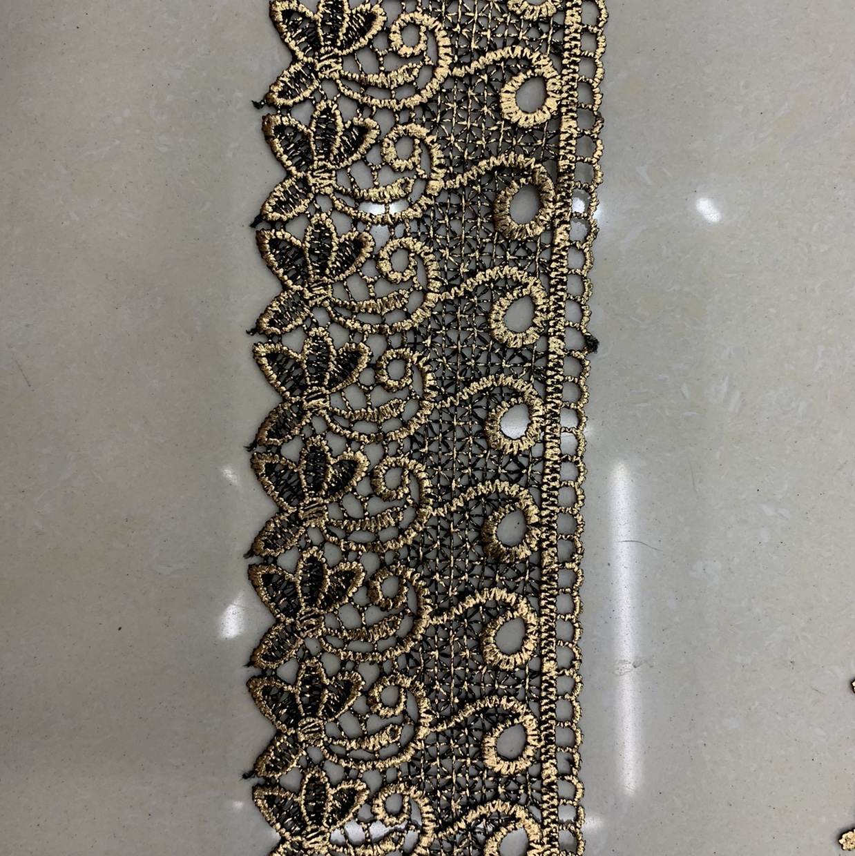 Polyester-coated and gold-embossed strip, JR203#
