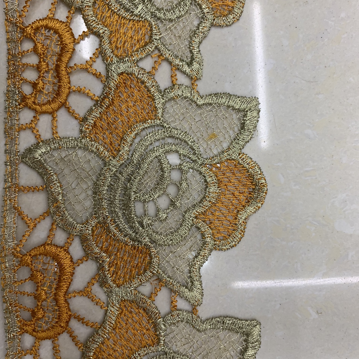 Polyester-polyester two-color water-soluble lace, turmeric and gold JR213# details Picture
