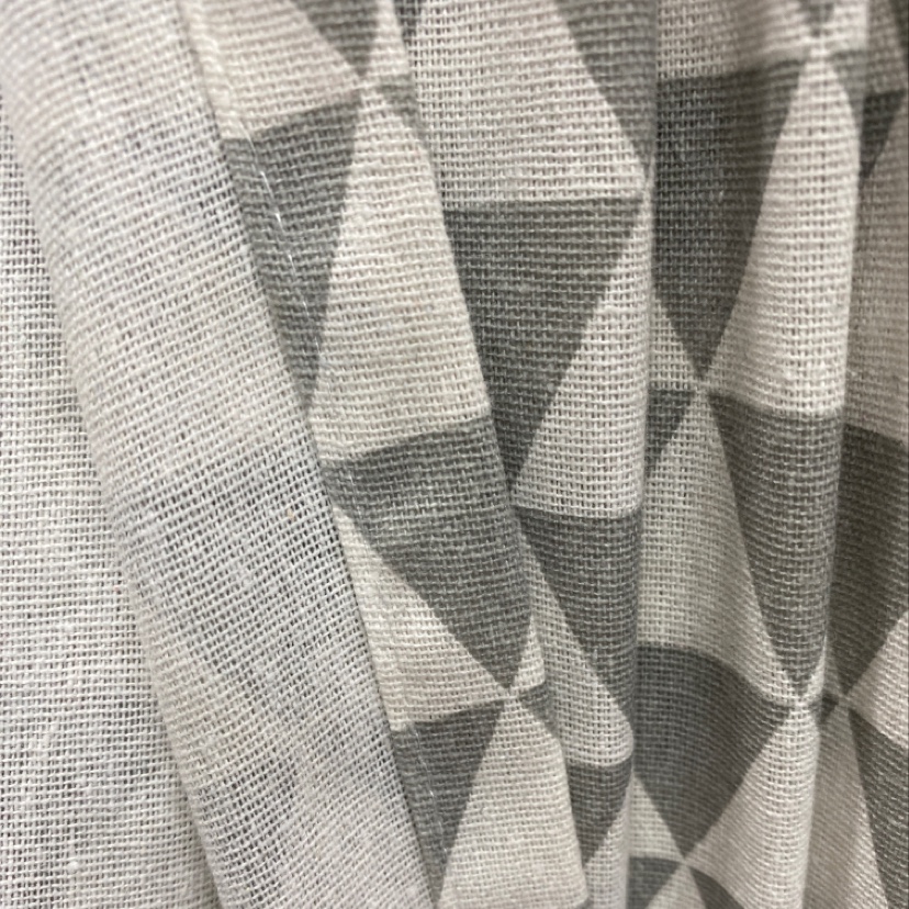 欧洲风几何系列灰色三角棉麻印花窗帘详情图2