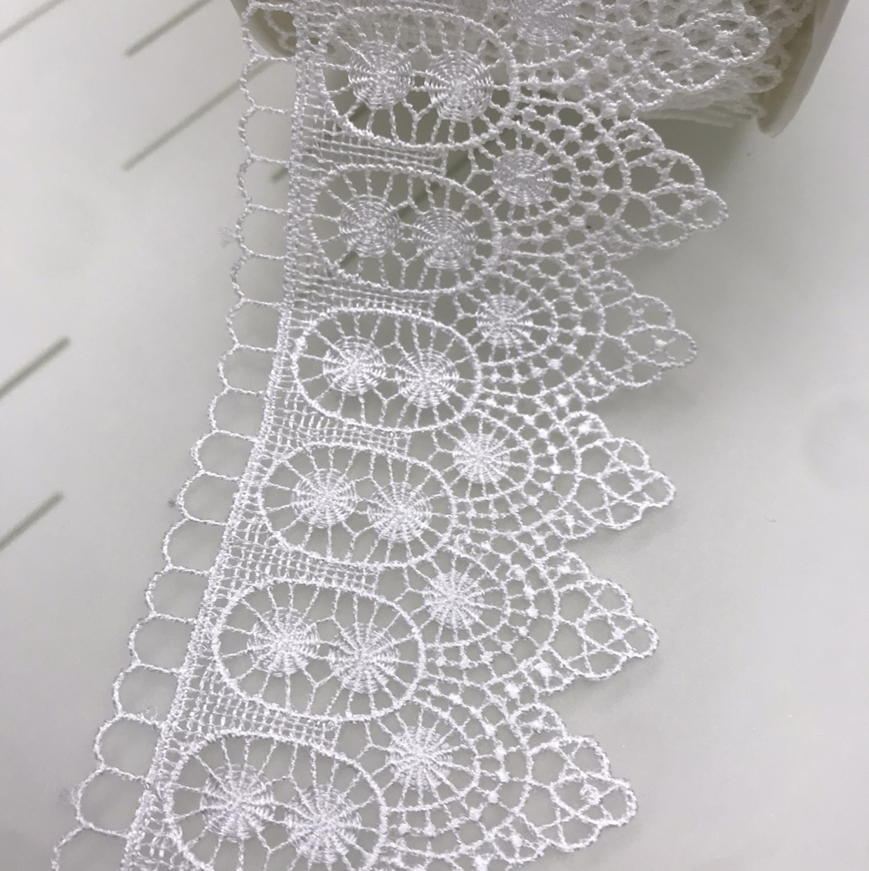 Lace 4