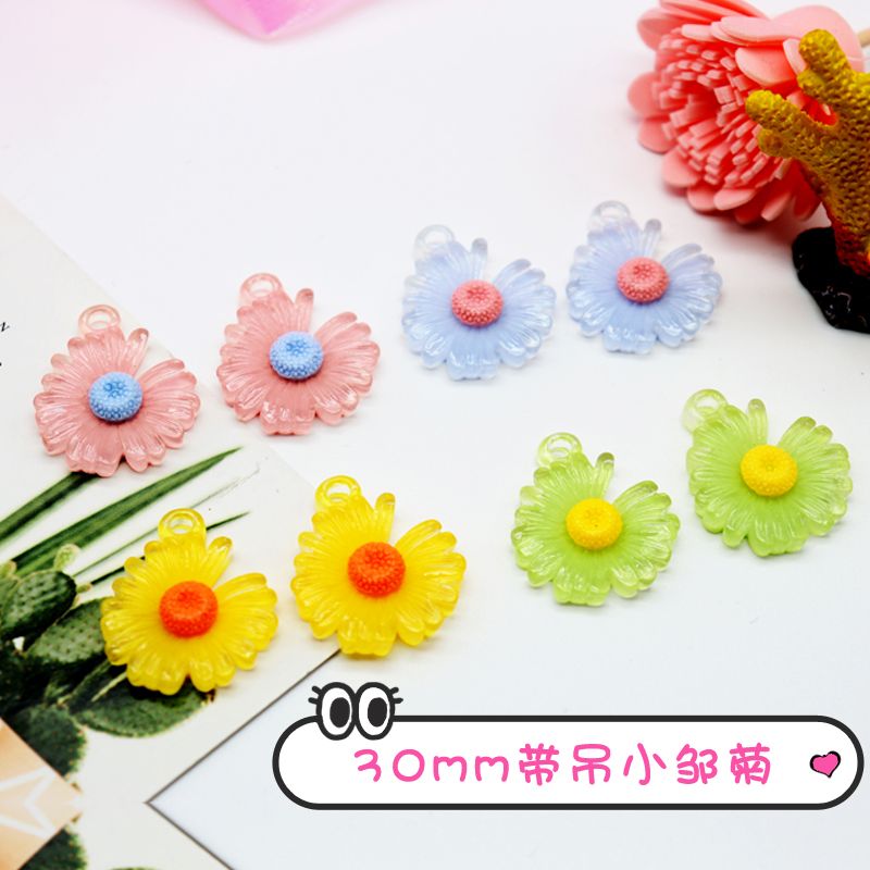 30mm small Daisy with hanging resin thumbnail