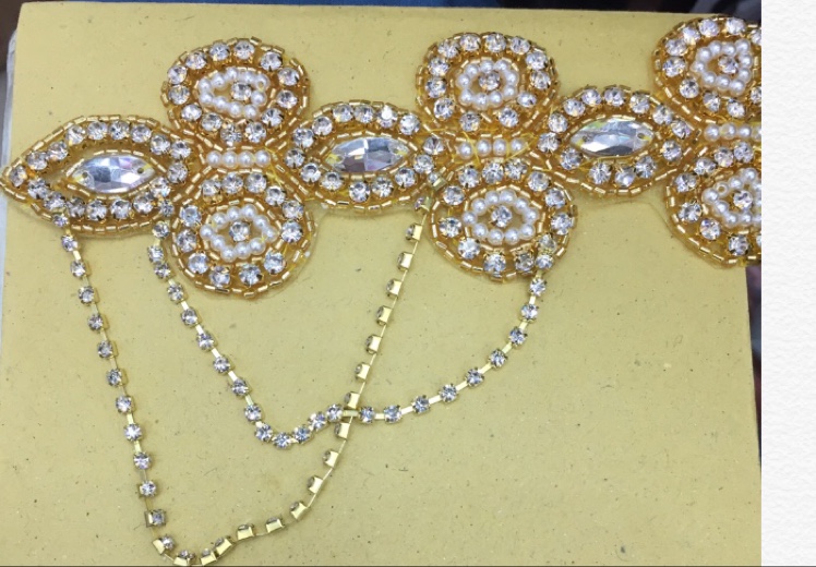 Crystal Claw Diamond Accessories