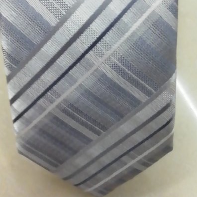 Knitted tie