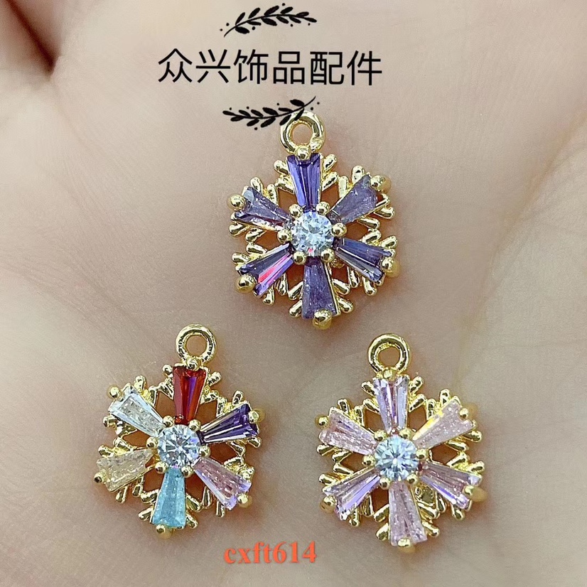 Zhongxing jewelry factory direct sales 18k gold electroplated snowflake zircon pendant thumbnail