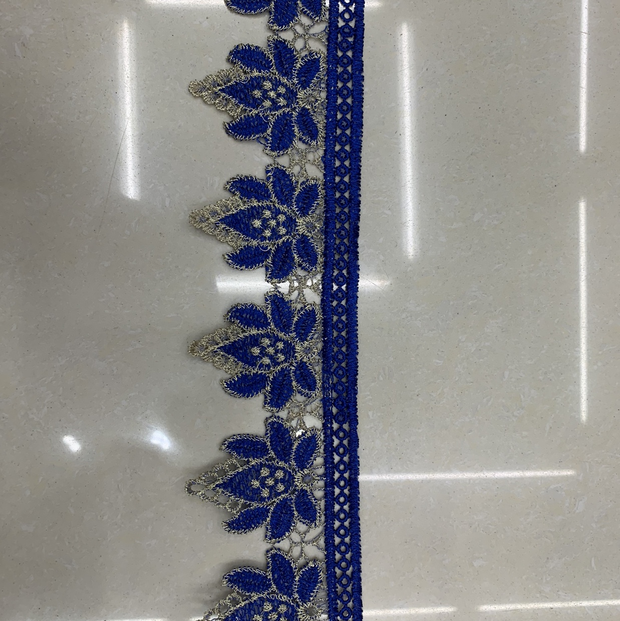 Polyester-polyester two-color water-soluble lace, royal blue with gold JR214#
