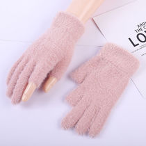 C Hat gloves multi-color 500