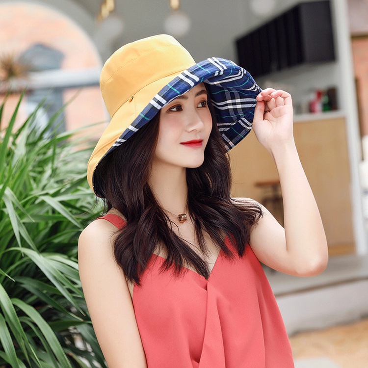 Hot selling Southeast Asian summer ladies hat spring plaid-patterned fisherman hat fashion trend two sides can wear hats