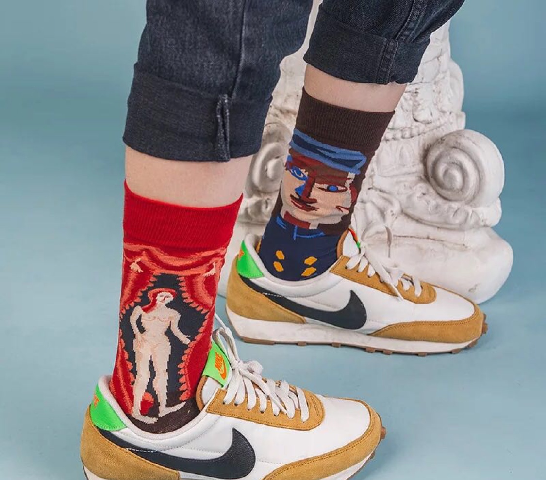MOXIAO's new French artistic series AB women's mid-calf socks details Picture