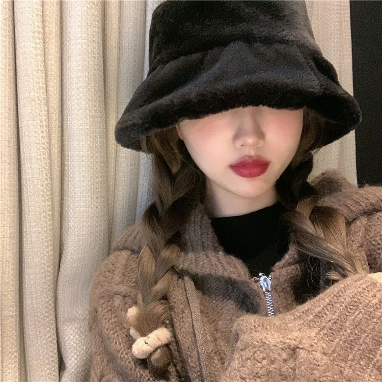Flat Top Japanese Fisherman Hat Basin Hat With Solid Color Warm Thick Autumn And Winter Korean Version Of Instagram Tide Imitation Fur Hat Woman Application Scenario